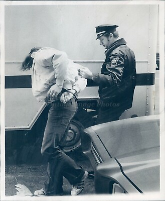 #ad 1975 Photo Robert Shaughnessy Crime Handcuffs Police Officer Man Uniform Car $24.99