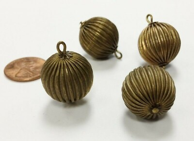 #ad 12 VINTAGE PATINA BRASS ROUND 18mm. CORRUGATED PENDANT BEAD CHARMS D572 $5.24