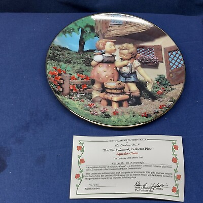 #ad Danbury Mint 1992 Collector#x27;s Hummel Plate quot;Squeaky Cleanquot; Little Companions $9.99