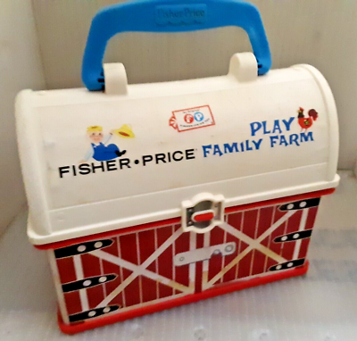 #ad Fisher Price Family Play Farm Barn Carrier Lunch Box Mattel 2008 Little People $9.99