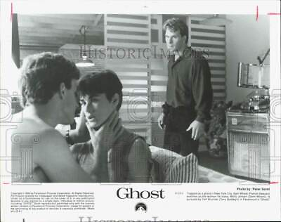 #ad 1990 Press Photo Actors Patrick Swayze Demi Moore Tony Goldwyn in quot;Ghostquot; $19.88