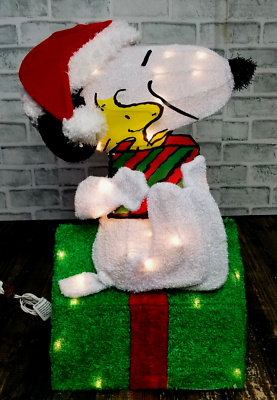 #ad 24quot; Peanuts Woodstock Snoopy on top of Gift Present Christmas Yard Art $59.99