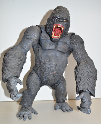 #ad MEZCO 15quot; KING KONG Action Figure Angry Roar Peter Jackson Movie Monster Gorilla $279.99