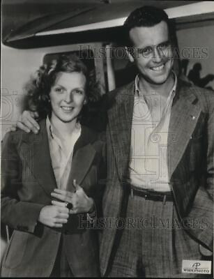 #ad 1936 Press Photo Dorris Dudley with Jack Jenkins shown where they were married $19.99