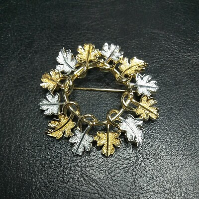 #ad Vintage Jewlery SARAH COVENTRY 2 Tone Leaves Pin Brooch. 3070 $12.99