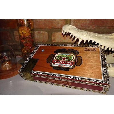 #ad Vintage Wood Arturo Fuente Cigar Box stash box trinket box jewelry box wooden $15.99