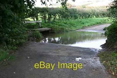 #ad Photo 6x4 Ings Lane Ford Belchford Here on the edge of the village the t c2006 GBP 2.00