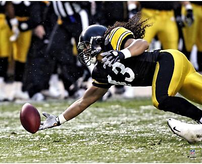 #ad Troy Polamalu Pittsburgh Steelers Unsigned Recovering Fumble 16quot; x 20quot; Photo $24.99