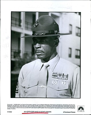 #ad 1983 Actor An Officer And A Gentleman Drama Romance Louis Gossett Jr 8X10 Photo $17.99