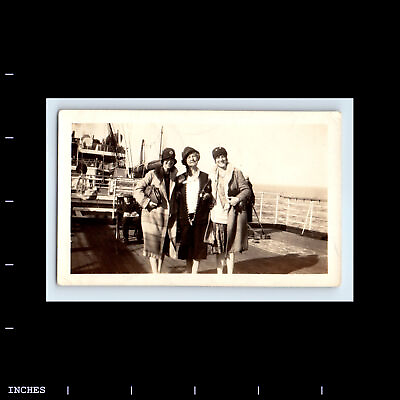 #ad Vintage Photo FLAPPER ERA WOMEN ABOARD SHIP SHUFFLEBOARD $7.20