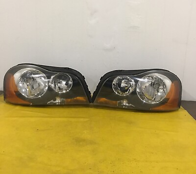 #ad 2003 2014 Volvo Xc90 Right And Left Side Halogen Headlight OEM $250.00