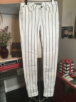 #ad Closed Size 28 White amp; Black Cotton Striped Pants NWT 2400 404 22920 $130.00