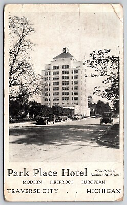 #ad Postcard The Park Place Hotel Vintage Cars Traverse City Michigan Posted 1933 $7.50