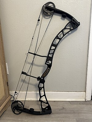 #ad compound bow $450.00