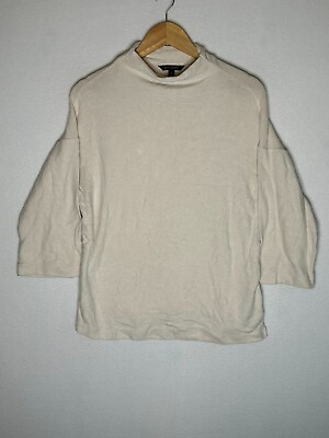 #ad Banana Republic Beige Sweater Women#x27;s Size Medium Very Soft $10.68