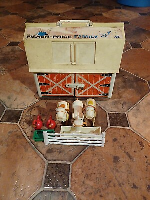 #ad Vintage 1967 Fisher Price Family Play Farm #915 With Figures $18.00