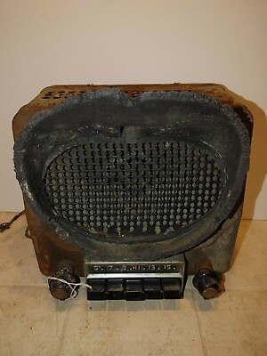 #ad Original Pontiac Chieftain AM Push Button Radio Assembly OEM Delco 984570 $80.00