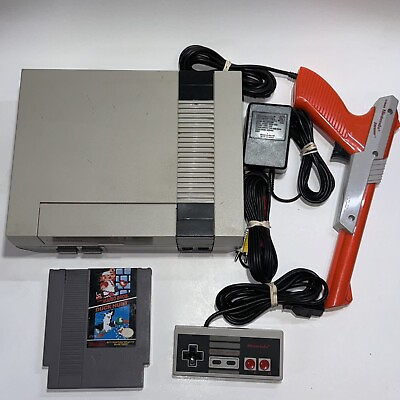 #ad NINTENDO NES Console System Bundle Zapper Controller Mario Bros Duck Hunt Tested $119.99