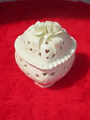 #ad Vintage White Porcelain Bisque Potpourri Trinket Box Container Jar Flower Floral $8.49