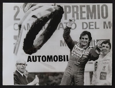 #ad 1981 Photo presse Formule 1 Alain Prost vainqueur à Monza Renault Turbo EUR 24.50