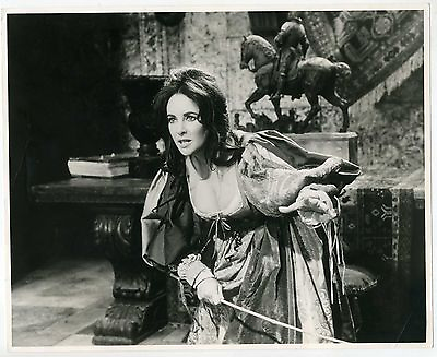 #ad ELIZABETH TAYLOR Taming Of The Shrew ORIGINAL 1967 PHOTO Rare UK Shakespeare $29.00