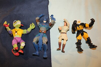 #ad Action Figures 4quot; 5quot; Batman and More Lot of 4 Toys $15.07