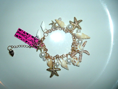 #ad Betsey Johnson Pave Crystals Pearls SEALIFE CHARMS Gold Tone CHAIN BRACELET NWT $31.94