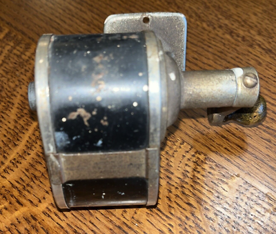 #ad Automatic Wall Pencil Sharpener Co. Vintage Works Great Chicago Illinois USA $20.99