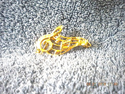 #ad Gold Tone Musical Brooch $12.99
