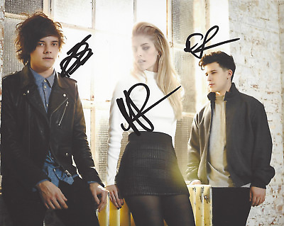 #ad LONDON GRAMMAR BAND SIGNED AUTHENTIC 8X10 PHOTO COA BRITISH INDIE POP GROUP X3 $49.95