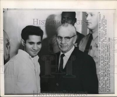 #ad 1968 Press Photo Sirhan Sirhan and Russell Parsons leave Los Angeles courtroom $19.88
