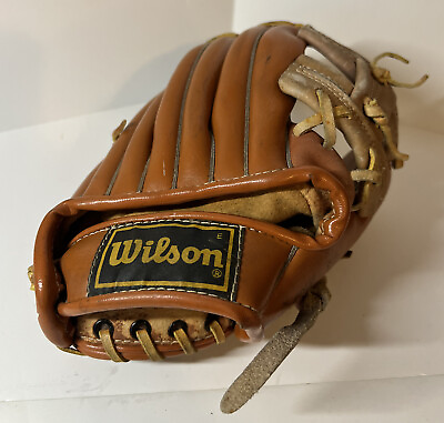 #ad Wilson Youth model A2295 George brett Right hand thrower baseball glove $9.99
