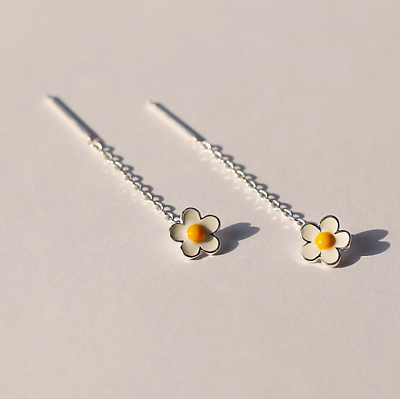 #ad Lovely Adorable Silver White Yellow Daisy Flower Chain Drop Dangle Earrings $8.99