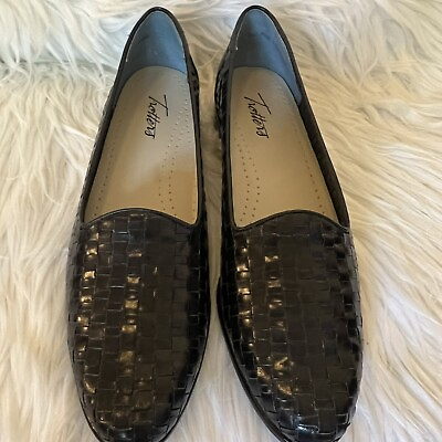 #ad Trotters Women#x27;s Liz Black Smoking Loafers Size 8 SS Extra Narrow Woven Leather. $45.00