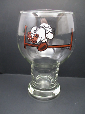 #ad VINTAGE ZIGGY TOM WILSON DRINKING GLASS 1977 Football Player Goalposts BEER $4.99