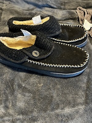 #ad House Shoes $4.00