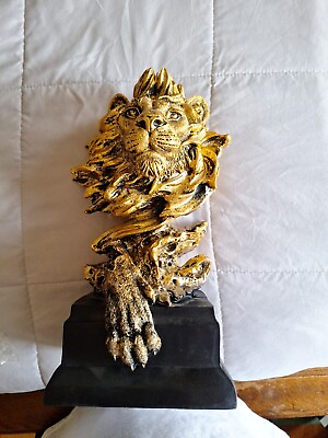 #ad Resin Abstract Lion Head Sculpture. Gold Lion $30.00
