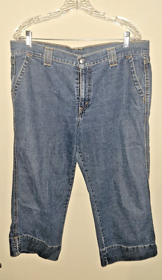 #ad Levi#x27;s Outback Blue Jean Capri Pants Miss Size 16 $12.00
