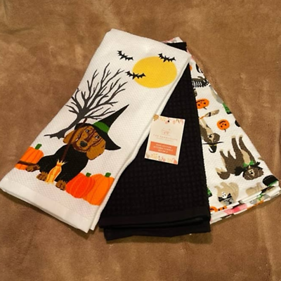 Halloween Dogs in Costumes 3 pk 100% Cotton Kitchen Towels NWT $27.00