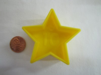 #ad Tupperware SHAPE O BALL Toy Replacement YELLOW SHAPE PART STAR #10 Plastic Piece $1.69