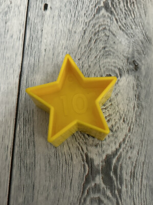 #ad Tupperware SHAPE O BALL Toy Replacement YELLOW SHAPE PART STAR #10 Plastic Piece $3.50