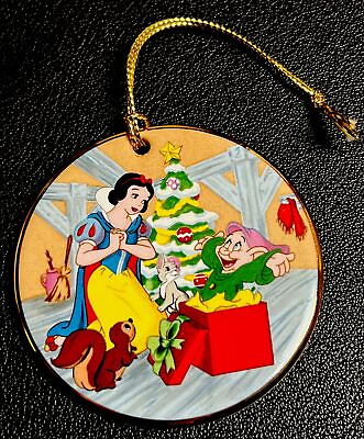 #ad Snow White Surprise Dopey Christmas Disney Grolier Porcelain Disk Ornament $16.95
