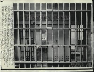 #ad 1968 Press Photo Sirhan Sirhan#x27;s jail cell in Los Angeles Hall of Justice $12.99
