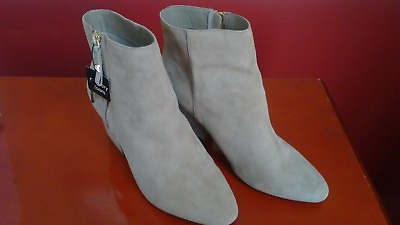 #ad Liz Claiborne Genuine Suede Ankle Boots Size 11 Taupe Memory Foam Brand New $69.99