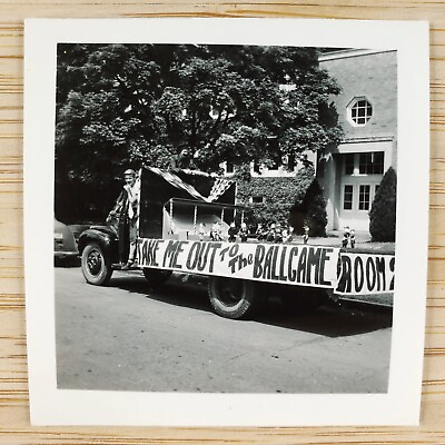 #ad Albany Oregon Timber Carnival Photo 1940s Football Game Parade Float Wagon C3030 $34.95