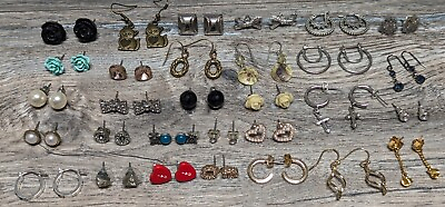 #ad ASSORTMENT LOT OF 30PAIR GOLD SILVER TONE DANGLE STUD PIERCED EARRINGS VTG NOW $10.00