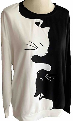 #ad Cat Lover Womens Graphic Top YING YANG Cats Black White Sweat Shirt Large 10 NEW $14.88