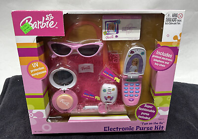 #ad Kid Designs Barbie Fun On The Go Electronic Purse Kit 2004 New $80.99