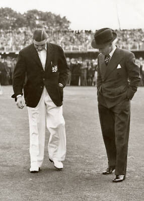 #ad England captain Wally Hammond Australia#x27;s Don Bradman toss coin pr 1930s Photo AU $9.00