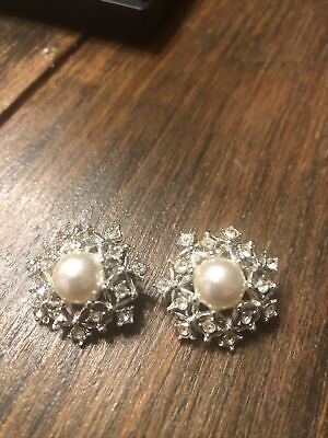 #ad Vintage Sarah Coventry 2 Snowflake Rhinestone And Faux Pearl Brooches $25.00